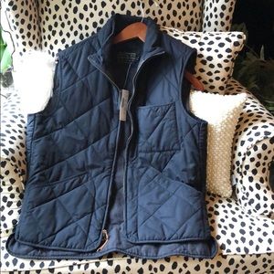 J Crew navy men’s vest size small. NWT